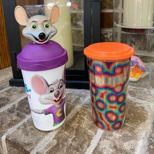 CHUCK. E CHEESE Collectible Cups LOT (2) FREE REFILLS
